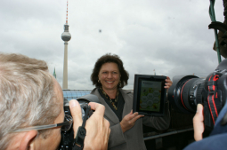 aigner bienenapp1 berliner dom hemmer