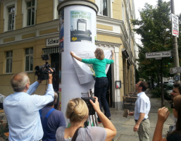 plakataktion2 berlin summt betterplace christian knappe