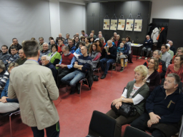 zuhoerer kinoveranstaltung gruene neuenhagen hemmer.JPG
